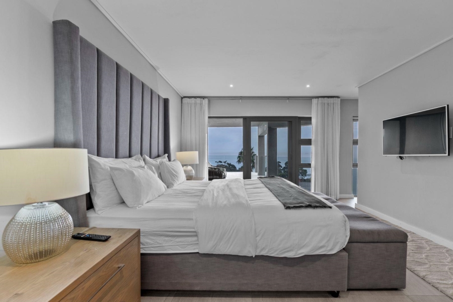 10 Bedroom Property for Sale in Camps Bay Western Cape